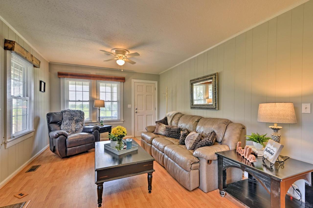 Peaceful Elkin Vacation Rental About 17 Mi To Mt Airy! Dobson ภายนอก รูปภาพ