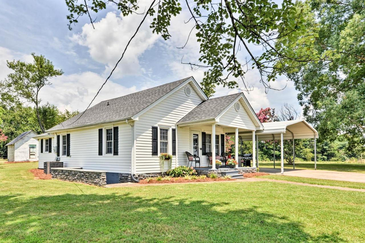 Peaceful Elkin Vacation Rental About 17 Mi To Mt Airy! Dobson ภายนอก รูปภาพ